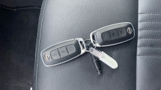 Nissan Juke 1.0 DiG-T Tekna 5dr Petrol Hatchback